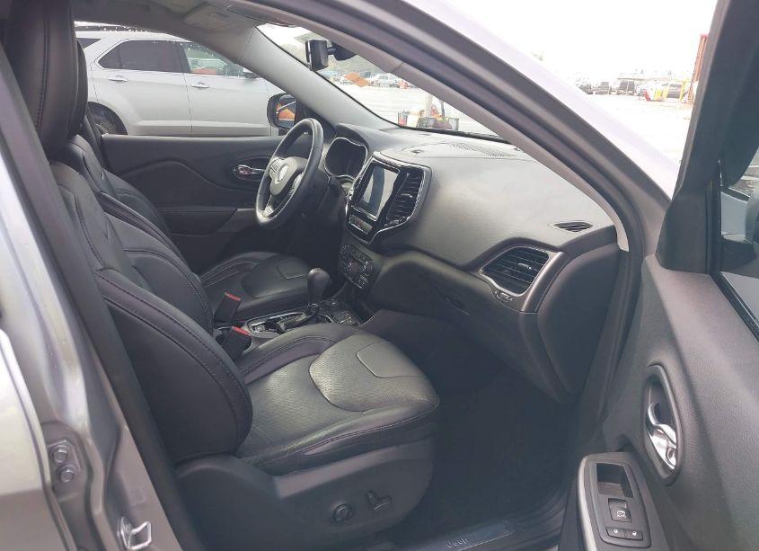 Photo 5 of 2019 Jeep Cherokee LIMITED 4X4 (VIN 1C4PJMDX6KD155674)