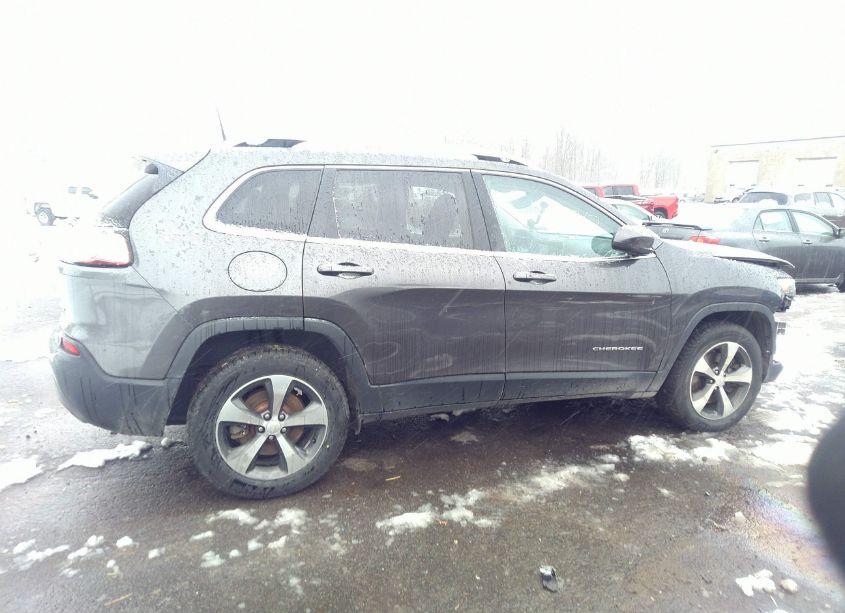 Photo 13 of 2019 Jeep Cherokee LIMITED 4X4 (VIN 1C4PJMDX6KD239512)