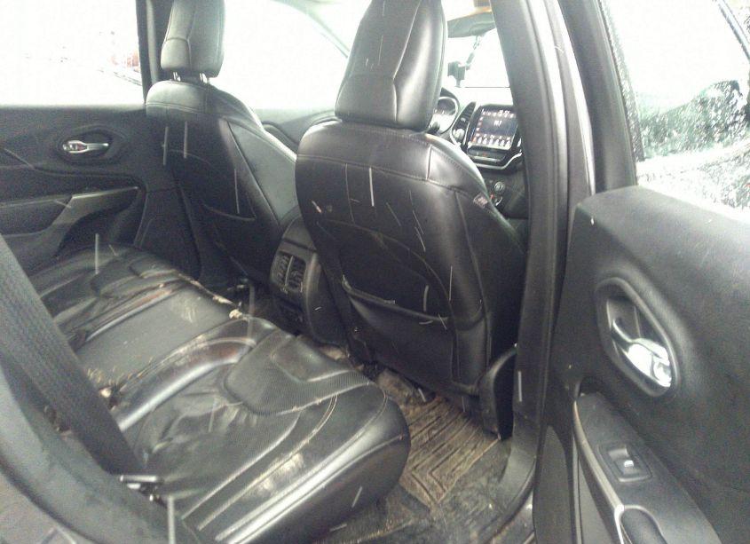 Photo 8 of 2019 Jeep Cherokee LIMITED 4X4 (VIN 1C4PJMDX6KD239512)