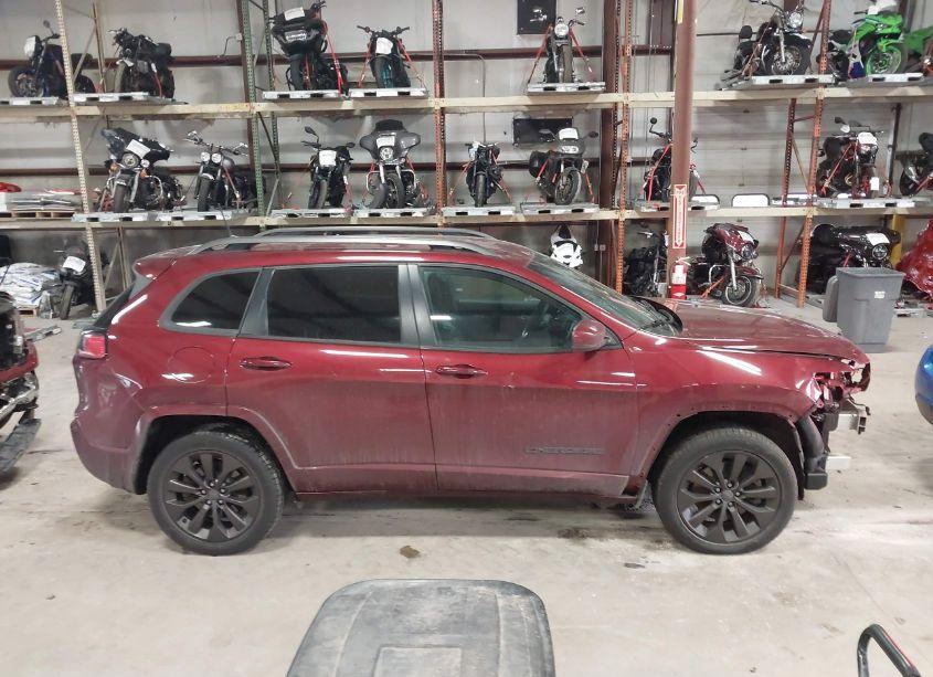Photo 14 of 2019 Jeep Cherokee HIGH ALTITUDE 4X4 (VIN 1C4PJMDX6KD354045)