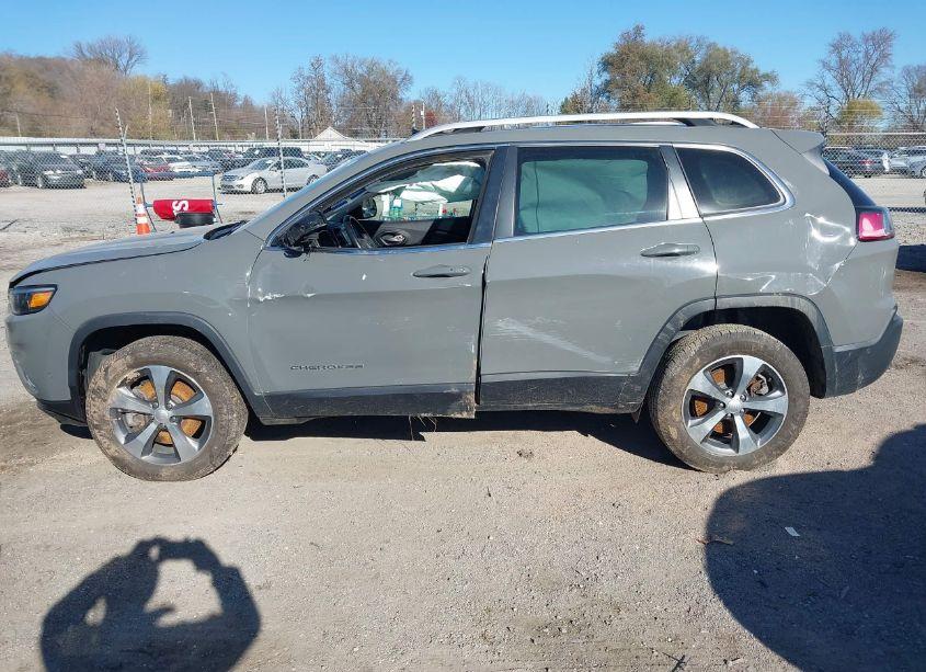 Photo 13 of 2019 Jeep Cherokee LIMITED 4X4 (VIN 1C4PJMDX6KD369550)