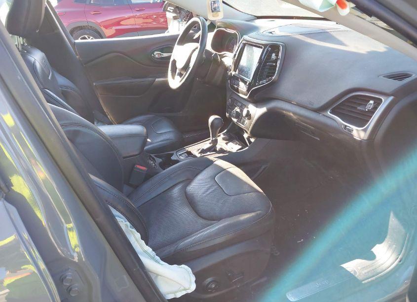 Photo 5 of 2019 Jeep Cherokee LIMITED 4X4 (VIN 1C4PJMDX6KD369550)