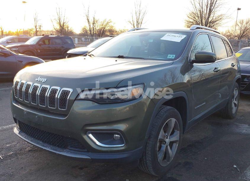 Photo 2 of 2020 Jeep Cherokee LIMITED 4X4 (VIN 1C4PJMDX6LD504303)
