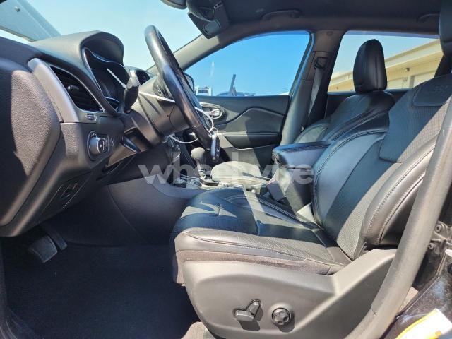 Photo 4 of 2020 JEEP CHEROKEE LIMITED (VIN 1C4PJMDX6LD523868)