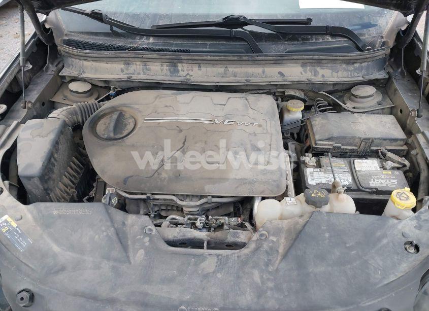 Photo 10 of 2019 Jeep Cherokee LIMITED 4X4 (VIN 1C4PJMDX7KD323421)