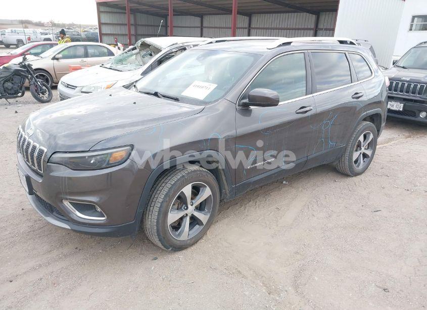Photo 2 of 2019 Jeep Cherokee LIMITED 4X4 (VIN 1C4PJMDX7KD323421)