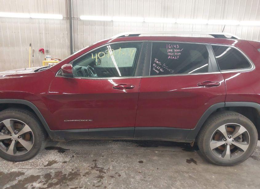 Photo 15 of 2019 Jeep Cherokee LIMITED 4X4 (VIN 1C4PJMDX7KD445406)