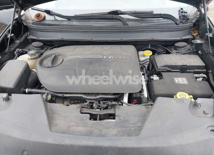 Photo 10 of 2018 Jeep Cherokee LIMITED 4X4 (VIN 1C4PJMDX8JD619398)