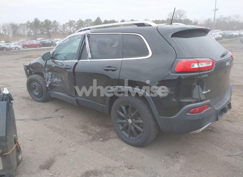 Photo 3 of 2018 Jeep Cherokee LIMITED 4X4 (VIN 1C4PJMDX8JD619398)