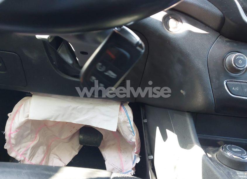 Photo 11 of 2019 Jeep Cherokee LIMITED 4X4 (VIN 1C4PJMDX8KD267649)