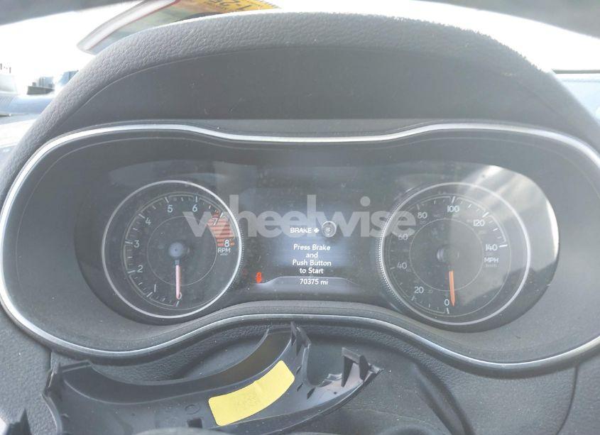 Photo 15 of 2019 Jeep Cherokee LIMITED 4X4 (VIN 1C4PJMDX8KD267649)