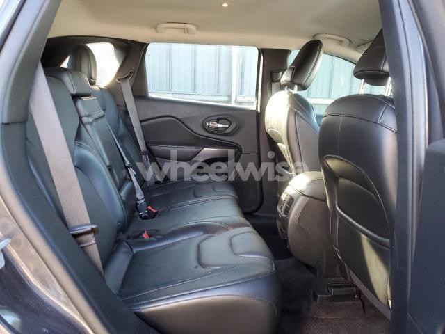 Photo 9 of 2019 JEEP CHEROKEE LIMITED (VIN 1C4PJMDX8KD278912)