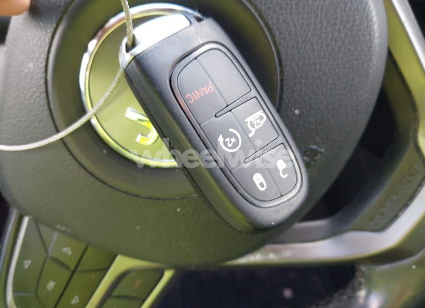 Photo 11 of 2020 Jeep Cherokee LIMITED 4X4 (VIN 1C4PJMDX8LD504044)