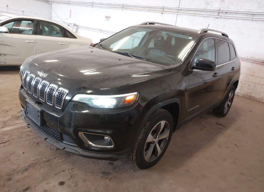 Photo 2 of 2020 Jeep Cherokee LIMITED 4X4 (VIN 1C4PJMDX8LD624670)