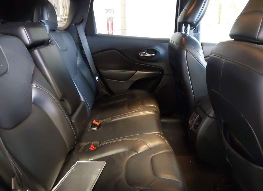 Photo 8 of 2020 Jeep Cherokee LIMITED 4X4 (VIN 1C4PJMDX8LD624670)