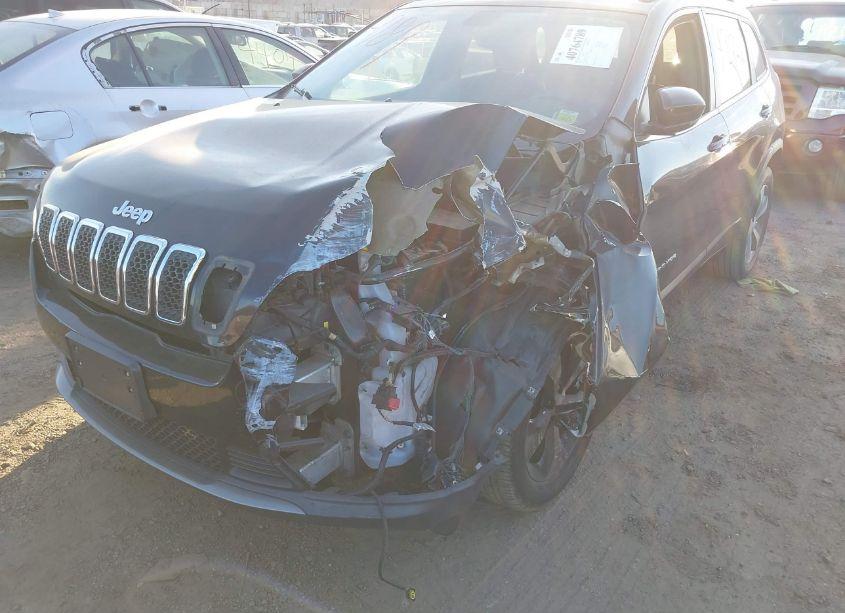 Photo 20 of 2019 Jeep Cherokee LIMITED 4X4 (VIN 1C4PJMDX9KD189141)