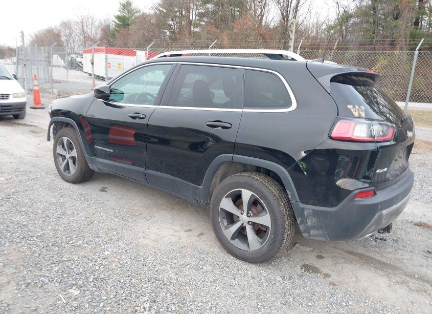 Photo 3 of 2019 Jeep Cherokee LIMITED 4X4 (VIN 1C4PJMDX9KD283567)