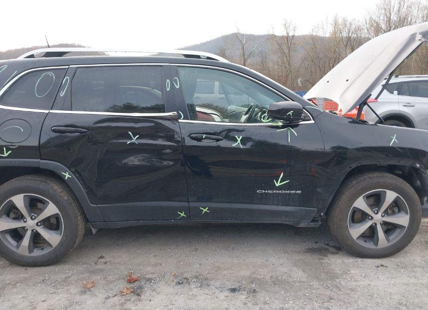 Photo 6 of 2019 Jeep Cherokee LIMITED 4X4 (VIN 1C4PJMDX9KD283567)