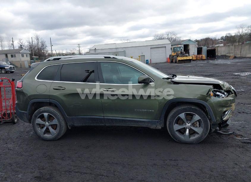 Photo 13 of 2019 Jeep Cherokee LIMITED 4X4 (VIN 1C4PJMDX9KD292527)