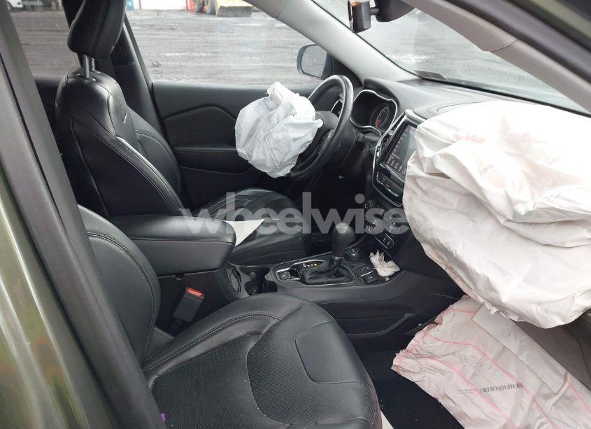 Photo 5 of 2019 Jeep Cherokee LIMITED 4X4 (VIN 1C4PJMDX9KD292527)