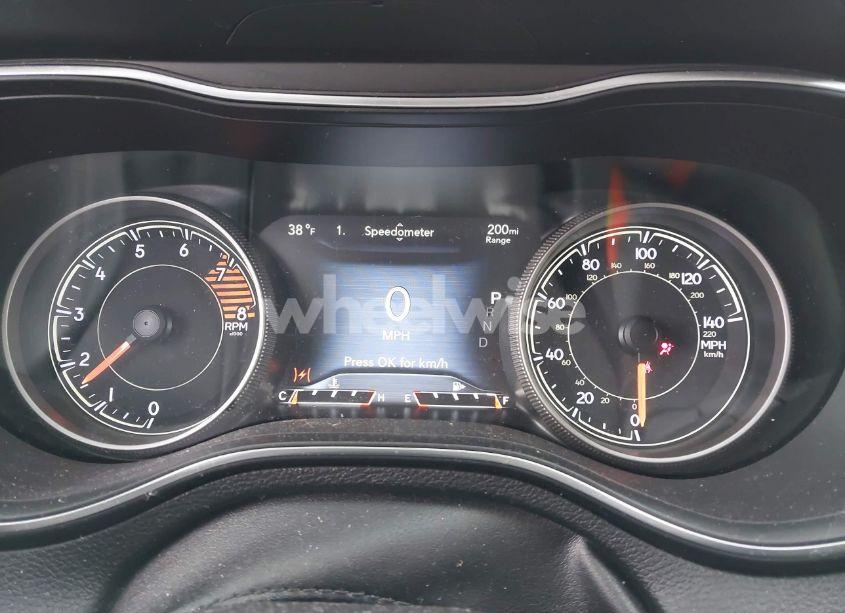 Photo 7 of 2019 Jeep Cherokee LIMITED 4X4 (VIN 1C4PJMDX9KD292527)