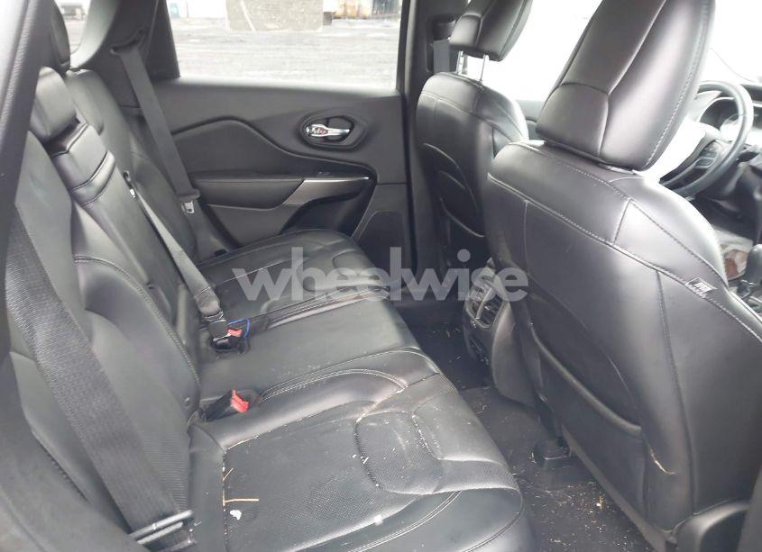 Photo 8 of 2019 Jeep Cherokee LIMITED 4X4 (VIN 1C4PJMDX9KD292527)