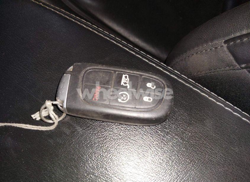 Photo 11 of 2019 Jeep Cherokee LIMITED 4X4 (VIN 1C4PJMDX9KD380137)