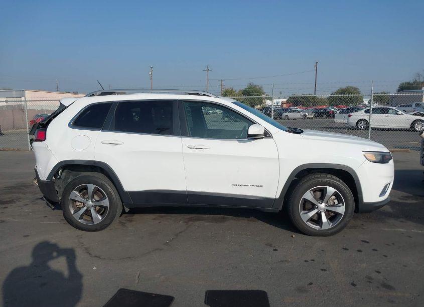 Photo 13 of 2019 Jeep Cherokee LIMITED 4X4 (VIN 1C4PJMDX9KD429742)