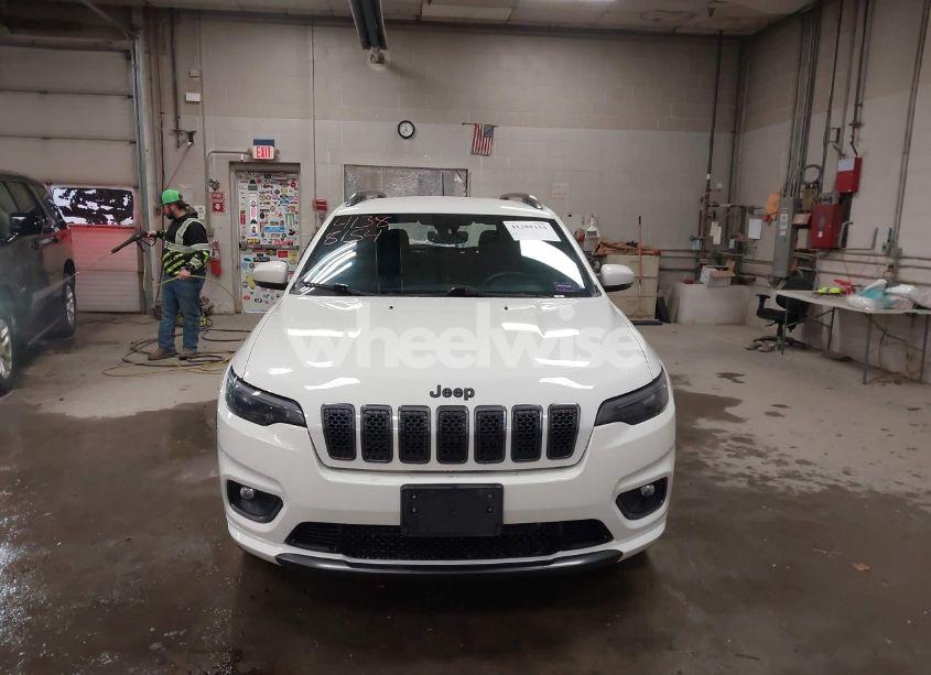 Photo 13 of 2019 Jeep Cherokee HIGH ALTITUDE 4X4 (VIN 1C4PJMDX9KD460862)