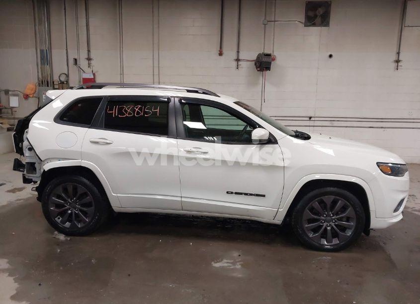 Photo 14 of 2019 Jeep Cherokee HIGH ALTITUDE 4X4 (VIN 1C4PJMDX9KD460862)