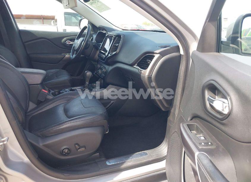 Photo 5 of 2020 Jeep Cherokee LIMITED 4X4 (VIN 1C4PJMDX9LD590349)