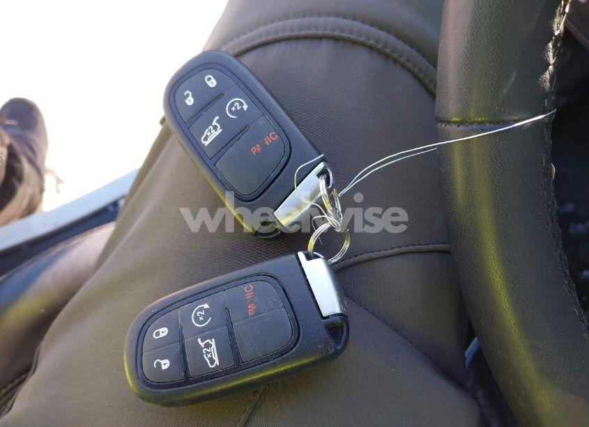 Photo 11 of 2021 Jeep Cherokee LIMITED 4X4 (VIN 1C4PJMDX9MD219760)