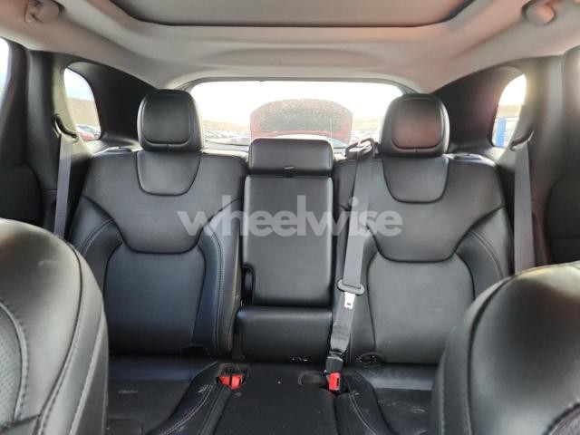 Photo 4 of 2021 JEEP CHEROKEE LIMITED (VIN 1C4PJMDX9MD236574)