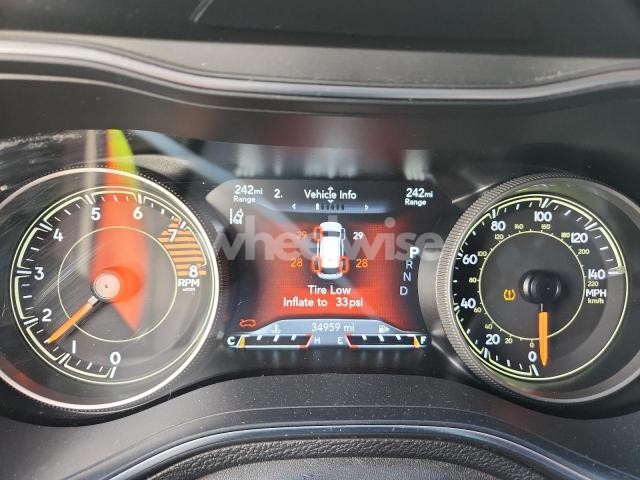 Photo 8 of 2021 JEEP CHEROKEE LIMITED (VIN 1C4PJMDX9MD236574)