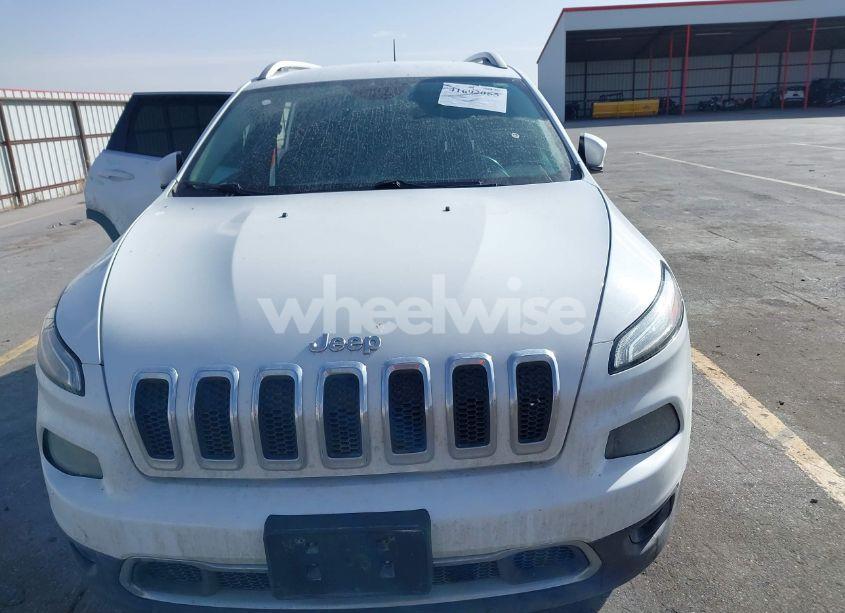 Photo 12 of 2018 Jeep Cherokee LIMITED 4X4 (VIN 1C4PJMDXXJD522638)