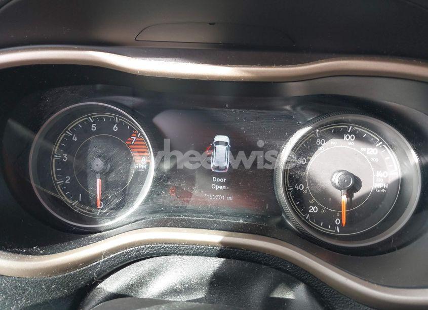 Photo 7 of 2018 Jeep Cherokee LIMITED 4X4 (VIN 1C4PJMDXXJD522638)