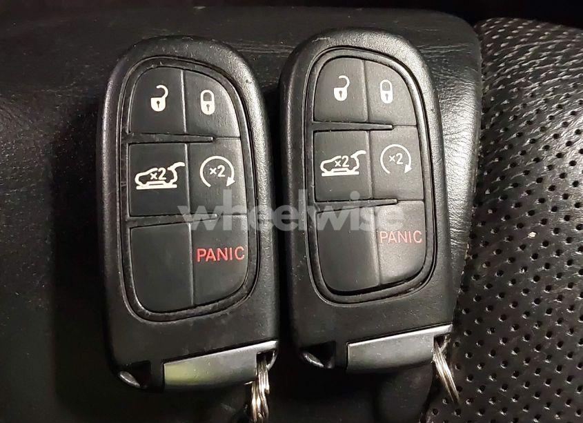 Photo 11 of 2018 Jeep Cherokee LIMITED 4X4 (VIN 1C4PJMDXXJD611125)