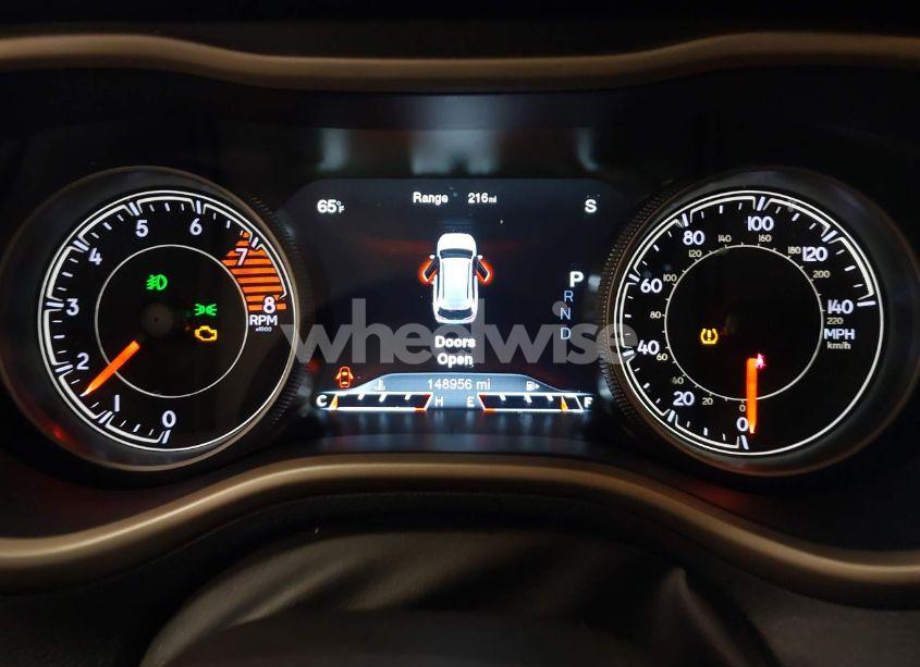 Photo 15 of 2018 Jeep Cherokee LIMITED 4X4 (VIN 1C4PJMDXXJD611125)