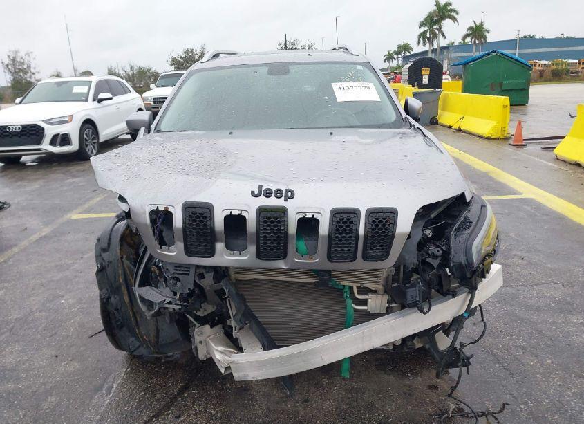 Photo 13 of 2019 Jeep Cherokee LIMITED 4X4 (VIN 1C4PJMDXXKD113640)