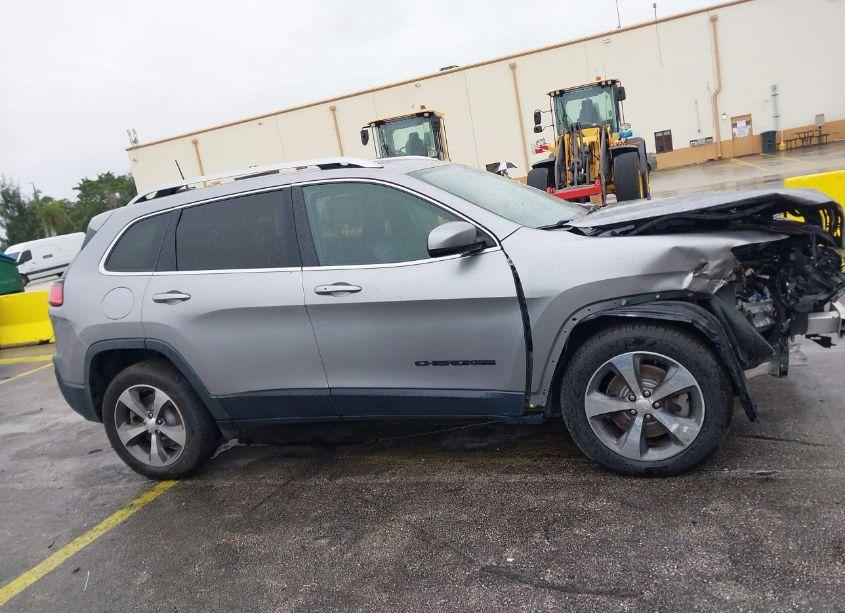 Photo 14 of 2019 Jeep Cherokee LIMITED 4X4 (VIN 1C4PJMDXXKD113640)