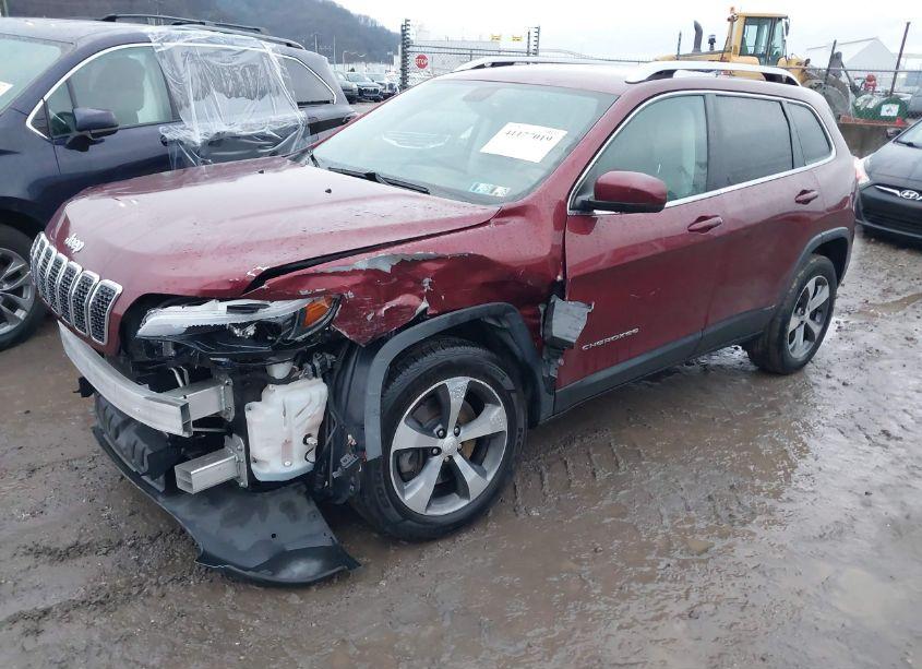 Photo 2 of 2019 Jeep Cherokee LIMITED 4X4 (VIN 1C4PJMDXXKD168976)