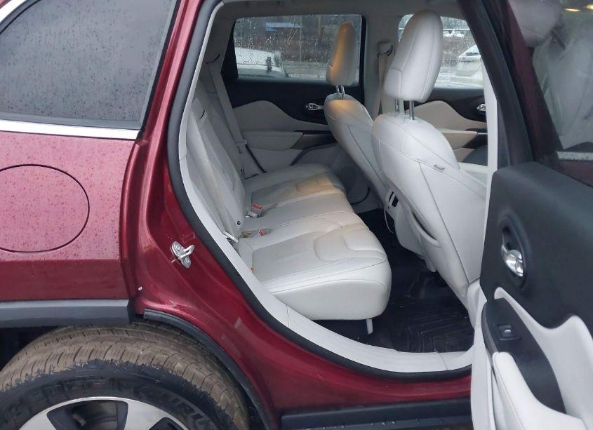 Photo 8 of 2019 Jeep Cherokee LIMITED 4X4 (VIN 1C4PJMDXXKD168976)