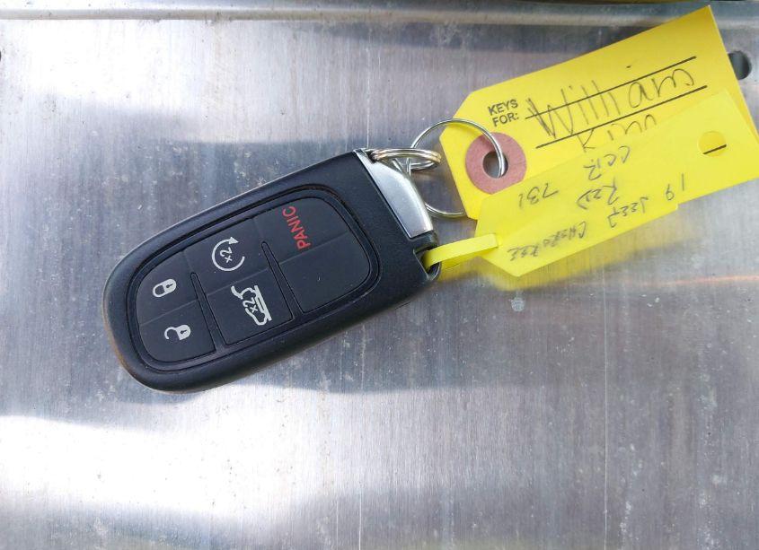 Photo 11 of 2019 Jeep Cherokee LIMITED 4X4 (VIN 1C4PJMDXXKD282038)