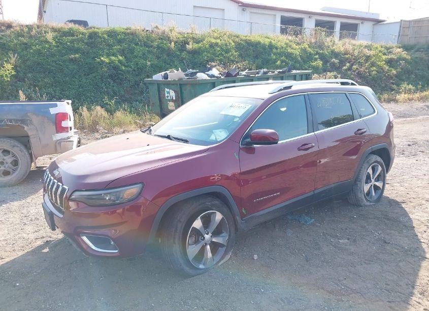 Photo 2 of 2019 Jeep Cherokee LIMITED 4X4 (VIN 1C4PJMDXXKD282038)