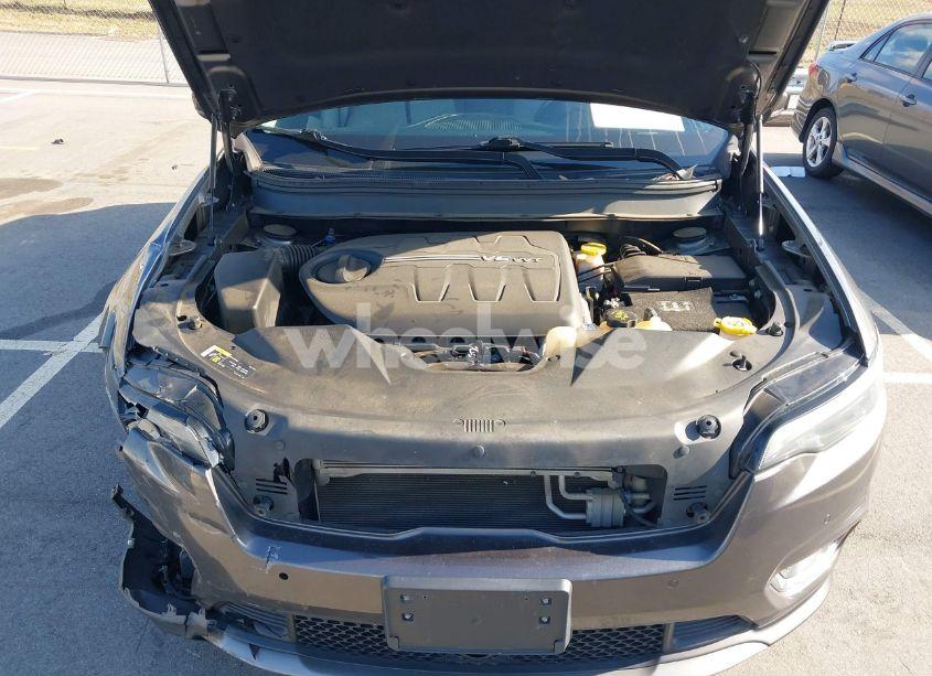 Photo 10 of 2019 Jeep Cherokee LIMITED 4X4 (VIN 1C4PJMDXXKD299017)