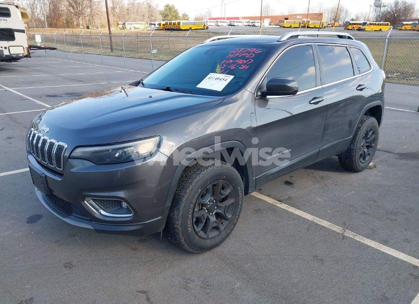 Photo 2 of 2019 Jeep Cherokee LIMITED 4X4 (VIN 1C4PJMDXXKD299017)