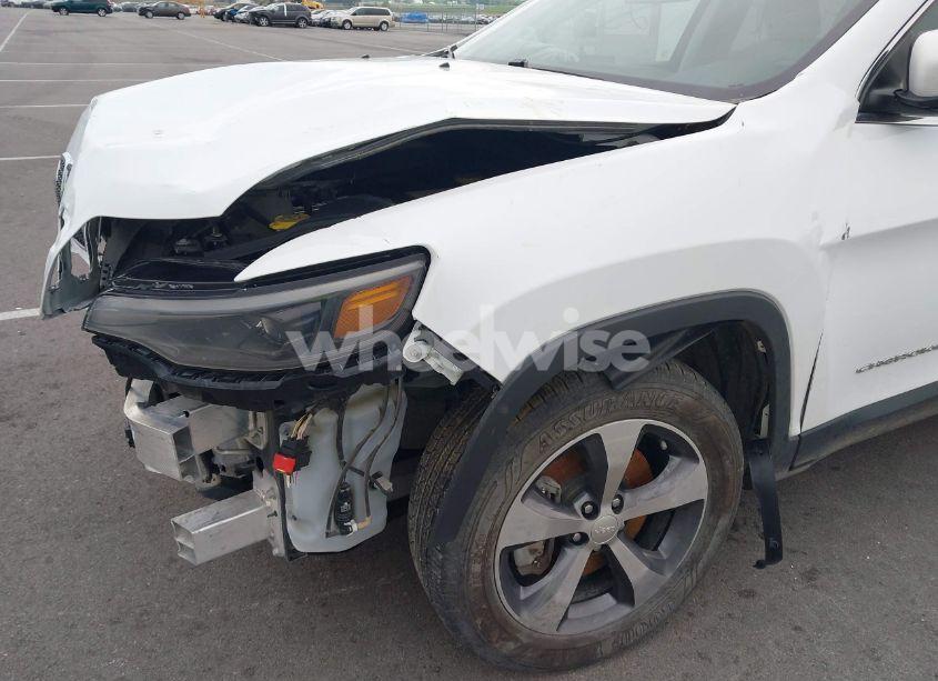 Photo 16 of 2019 Jeep Cherokee LIMITED 4X4 (VIN 1C4PJMDXXKD456514)