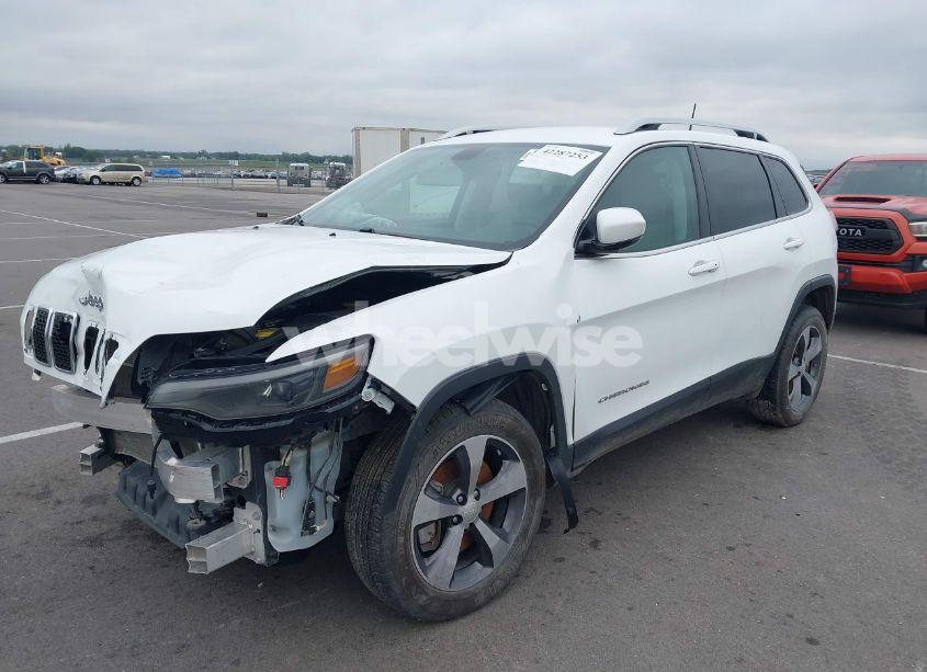 Photo 2 of 2019 Jeep Cherokee LIMITED 4X4 (VIN 1C4PJMDXXKD456514)