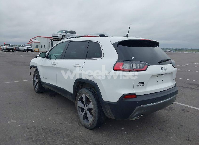 Photo 3 of 2019 Jeep Cherokee LIMITED 4X4 (VIN 1C4PJMDXXKD456514)