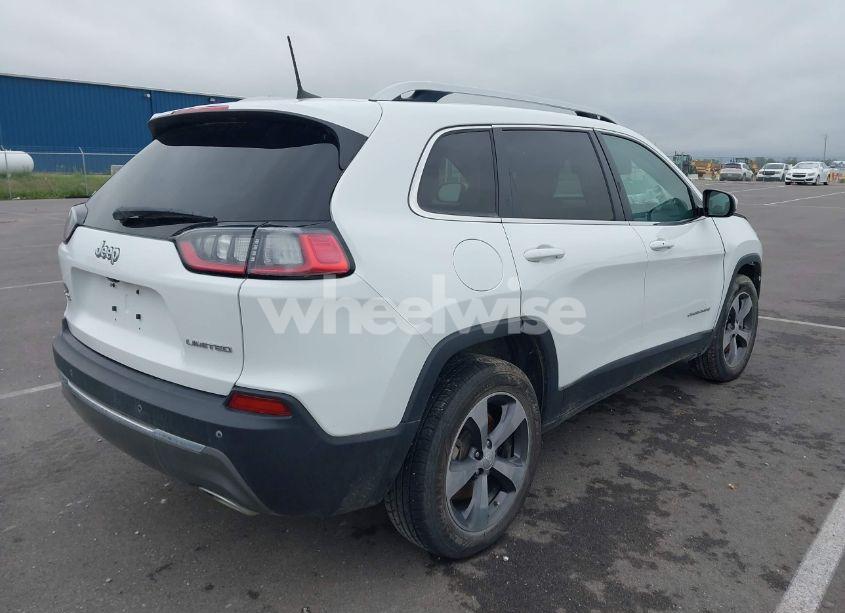 Photo 4 of 2019 Jeep Cherokee LIMITED 4X4 (VIN 1C4PJMDXXKD456514)